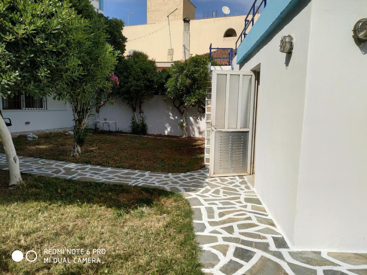 Muses Apartments Еретрія Екстер'єр фото