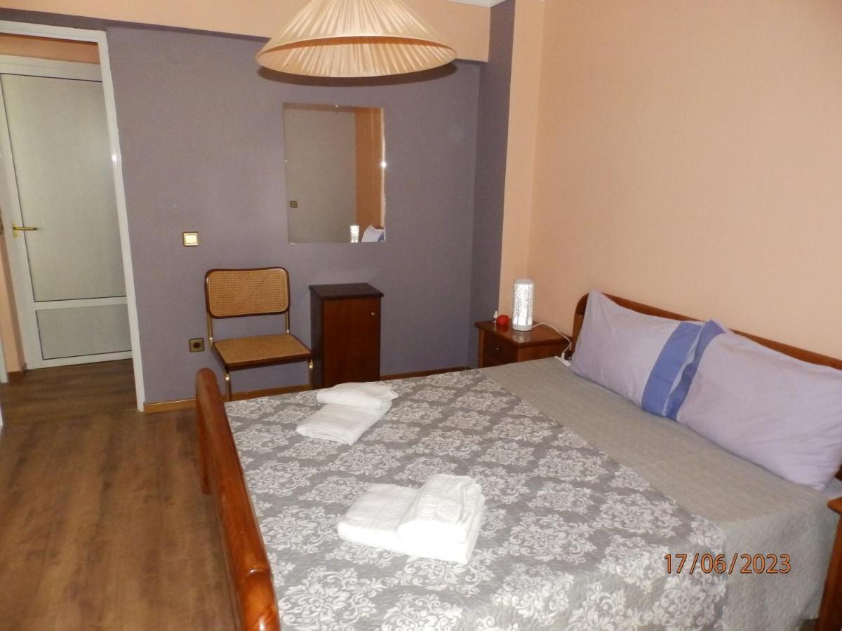 Muses Apartments Еретрія Екстер'єр фото